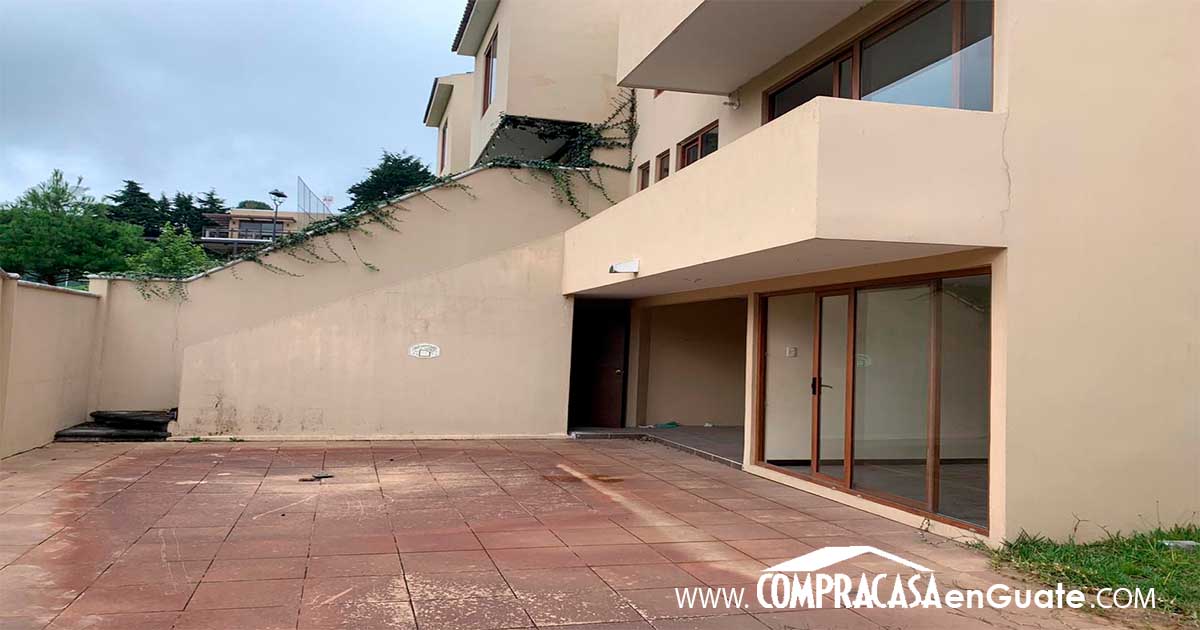 Venta de Casa o Casas, Terrenos, Propiedades, Apartamentos, Inmuebles en Guatemala, zona 11, zona 7, zona 2, zona 18, zona 16, Mixco, Carretera Al Salvador, Fraijanes, Santa Catarina Pinula, Antigua Guatemala, Villa Nueva, Villa Canales, San Miguel Petapa - Venta o Alquiler de Casas En Guatemala